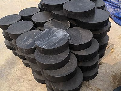 文登区板式橡胶支座由若干层橡胶片与薄钢板经加压硫化